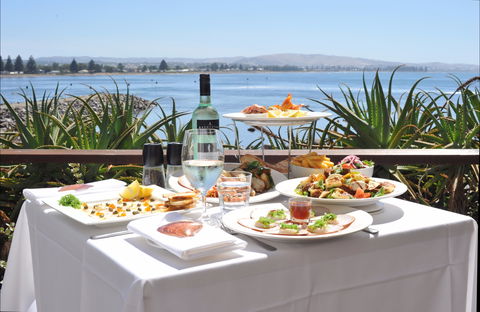 Eat At Whalers - Restaurant Gold Coast 0