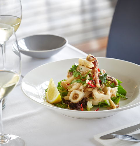Eat At Whalers - Restaurant Gold Coast 2