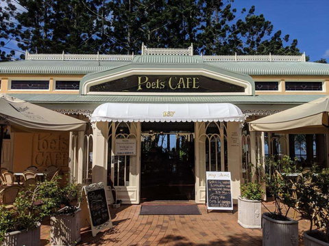 Poets Cafe - Restaurant Gold Coast 0