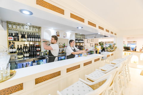 Whalebone Wharf - Restaurant Gold Coast 2