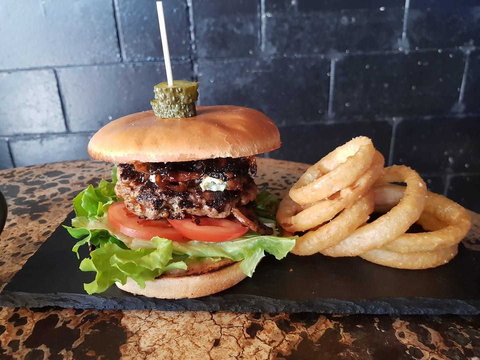 Pie Alley Blues - Restaurant Gold Coast 0