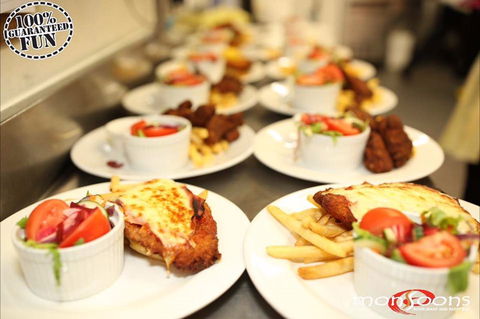 Monsoons - Restaurant Gold Coast 1