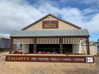 Elliott's Bakery  Cafe