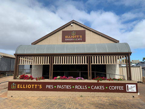 Elliott's Bakery & Cafe - Restaurant Gold Coast 0