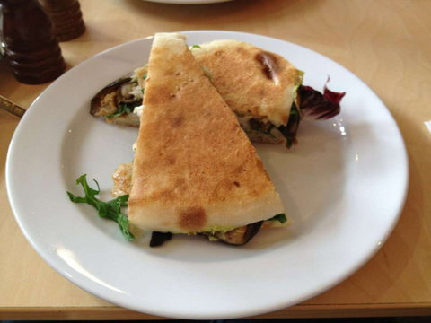 Raw Espresso Bar & Cafe - Restaurant Gold Coast 0