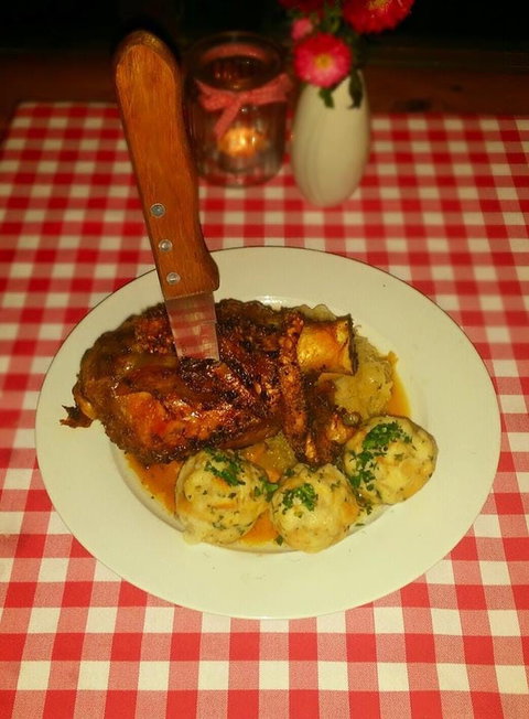 Austrian Club - Restaurant Gold Coast 0