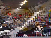 Noelene's Book Cafe