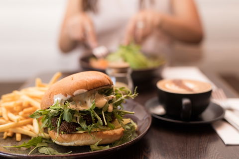 Trail St Coffee Shop - Restaurant Gold Coast 2