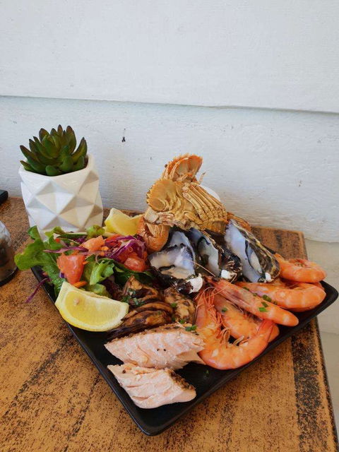 Maisie's Seafood And Steakhouse - Restaurant Gold Coast 0