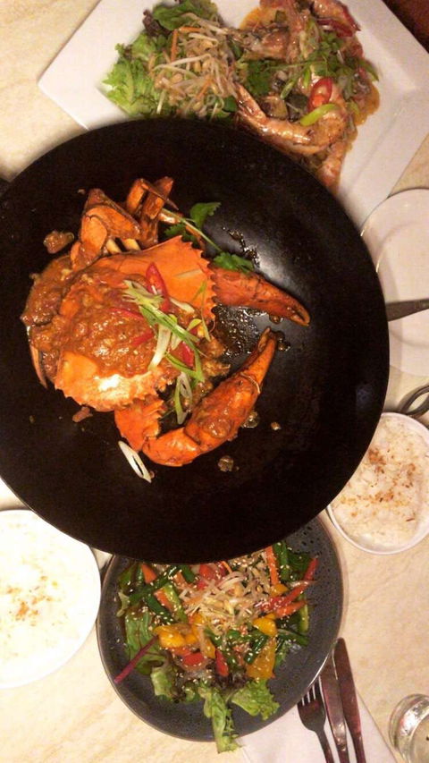 Beach Almond - Restaurant Gold Coast 0