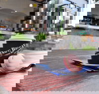 Dancing Bean Specialty Roasters and Espresso Bar - Restaurant Gold Coast