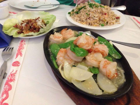Maple Leaf - Restaurant Gold Coast 0