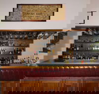 McNevin's Gunyah Restaurant - Restaurant Gold Coast