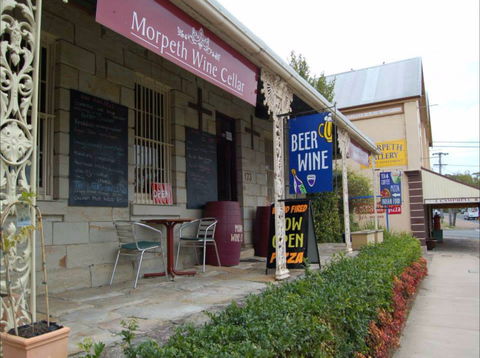 Morpeth Wine Cellars And Moonshine Distillery - Restaurant Gold Coast 0