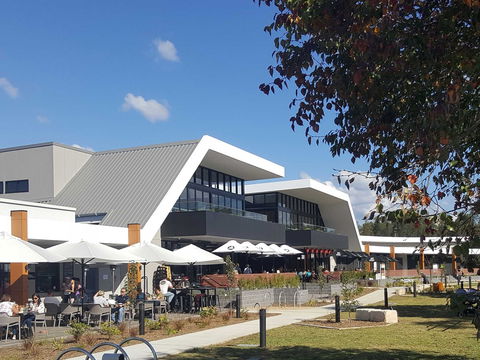 The East Bank - Nepean River Restaurant Precinct - Restaurant Gold Coast 0