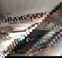 Bundamba Bakery - Restaurant Gold Coast