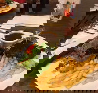 DOOLEYS Waterview Club - Restaurant Gold Coast