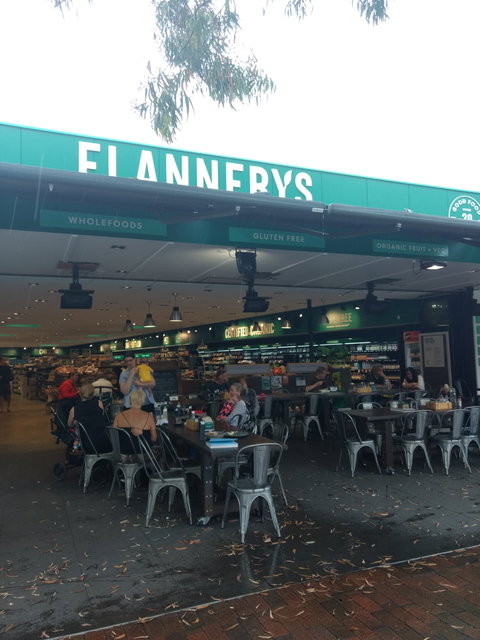 Flannery's - Restaurant Gold Coast 0