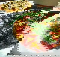 Ocean Beach Hotel - Restaurant Gold Coast