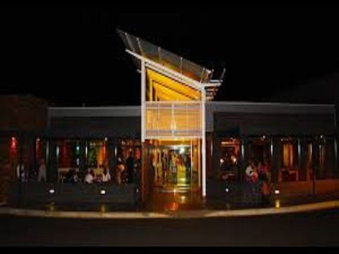 Westside Hotel - Restaurant Gold Coast 1