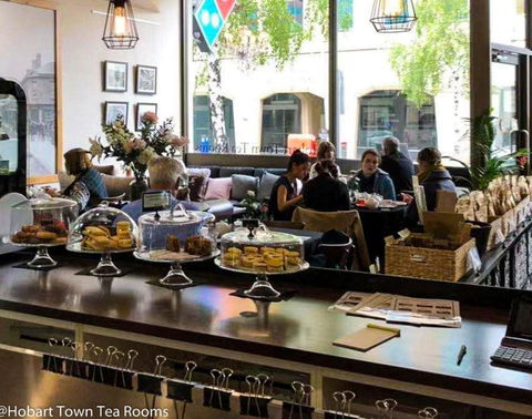 Hobart Town Tea Rooms - Restaurant Gold Coast 1
