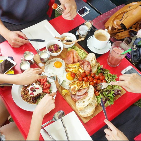 Kith 'n' Chow - Restaurant Gold Coast 0