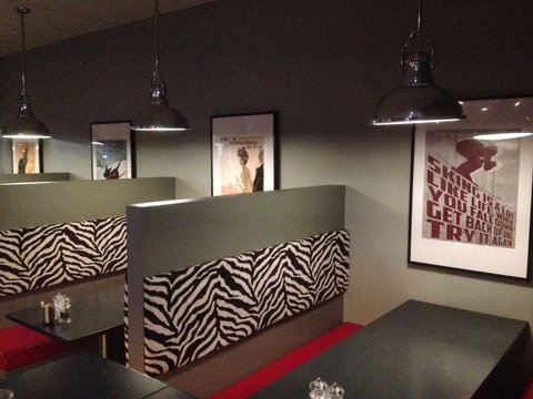 Premiere Jindabyne - Restaurant Gold Coast 0