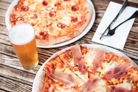 Public Bar - Restaurant Gold Coast 2