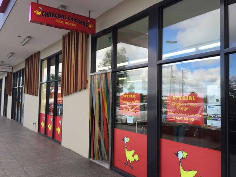 Red Rocks Charcoal Chicken - Taylors Lakes - Restaurant Gold Coast 0