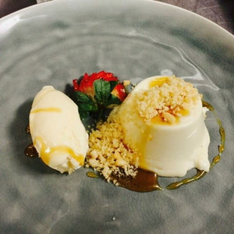 Tamarind Cafe - Restaurant Gold Coast 0