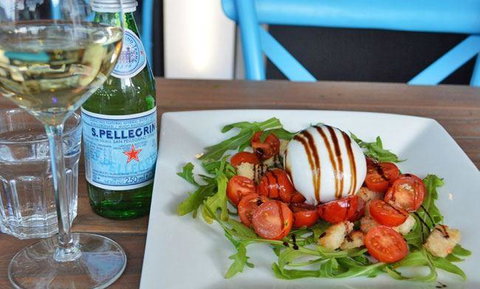 Piccola Baia - Restaurant Gold Coast 0