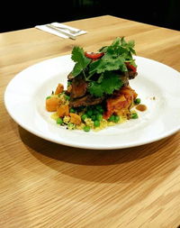 Beaconsfield Takeaway and Beaconsfield Restaurant Gold Coast Restaurant Gold Coast