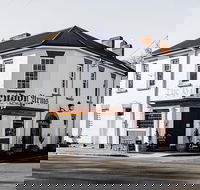 Clarendon Arms Hotel - Restaurant Gold Coast