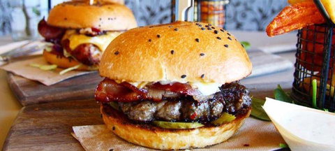 Table 1 Espresso Warners Bay - Restaurant Gold Coast 1