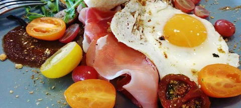 The Vale Cafe - Restaurant Gold Coast 4