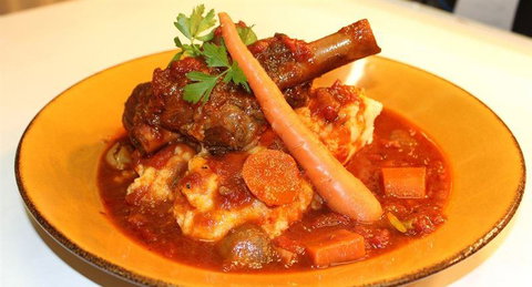 Berry Springs Tavern - Restaurant Gold Coast 5