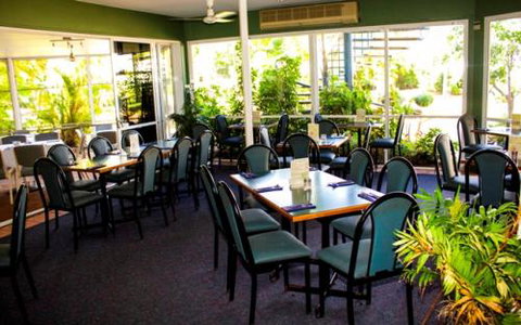 KBR’s Licensed Restaurant - Restaurant Gold Coast 0
