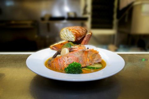 KBR’s Licensed Restaurant - Restaurant Gold Coast 2