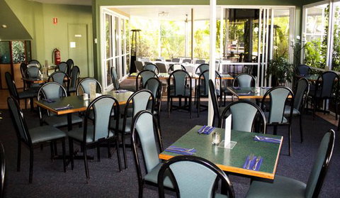 KBR’s Licensed Restaurant - Restaurant Gold Coast 3