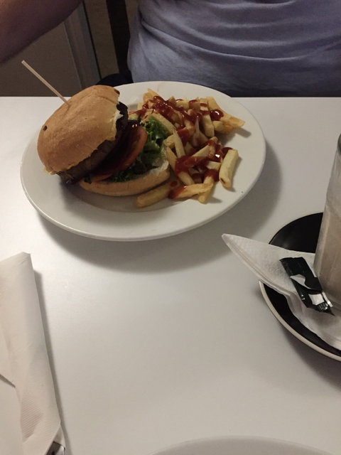 Bargara Bowls & Sports Club Inc - Restaurant Gold Coast 2