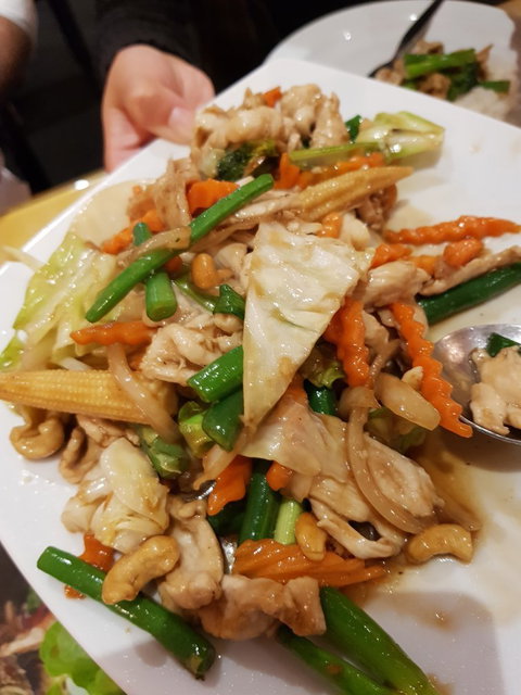 Amphawa Thai Restaurant - Restaurant Gold Coast 5