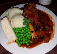 The Hideaway Station Hotel - Restaurant Gold Coast