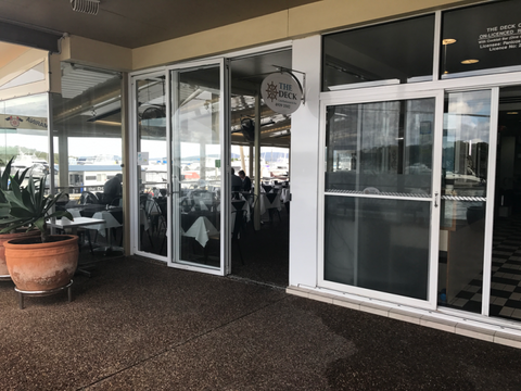 The Deck Cafe, Restaurant & Bar - Restaurant Gold Coast 1