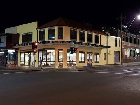Manjit's Indian Restaurant - Restaurant Gold Coast 0