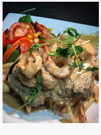 Tattersalls Hotel - Restaurant Gold Coast 0