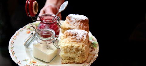 Worn-Out-Wares Cafe - Restaurant Gold Coast 3