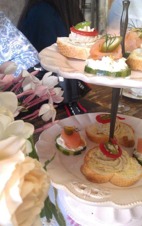 Worn-Out-Wares Cafe - Restaurant Gold Coast 5