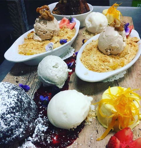 RST Seafood Restaurant - Restaurant Gold Coast 11