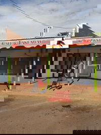 Red Centre Cafe and Takeaway