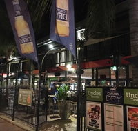 Uncles Tavern - Restaurant Gold Coast